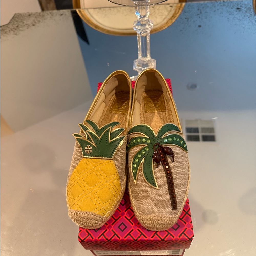 Tory Burch Castaway Flat Espadrille-Linen